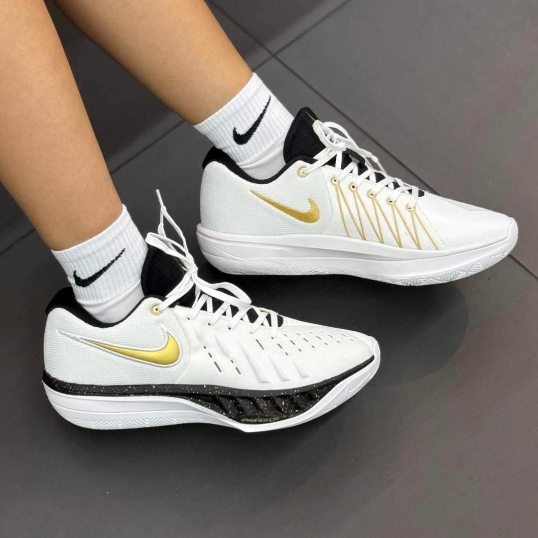 NIKE GT CUT 4 - White Gold